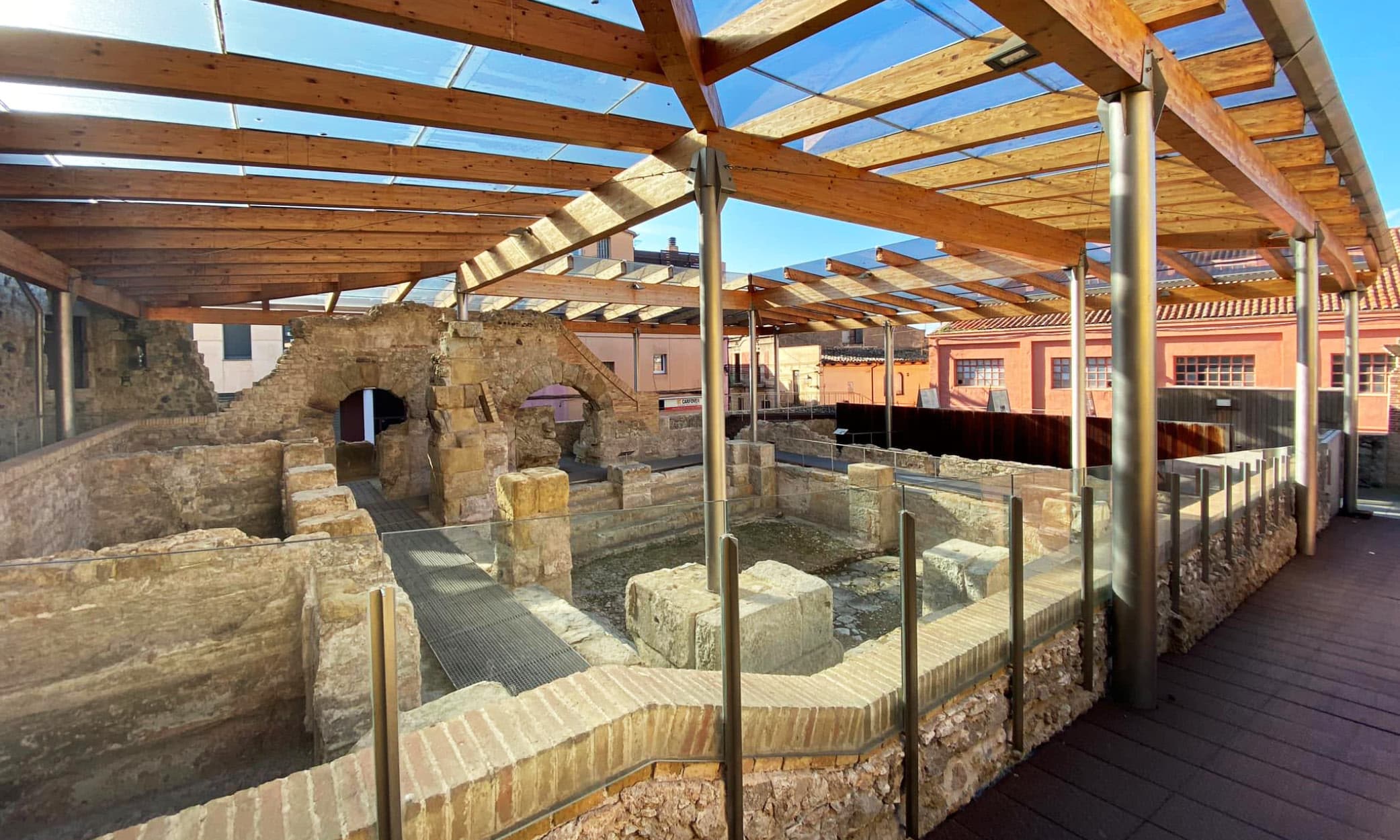 These thermal baths were originally built back in Roman times.