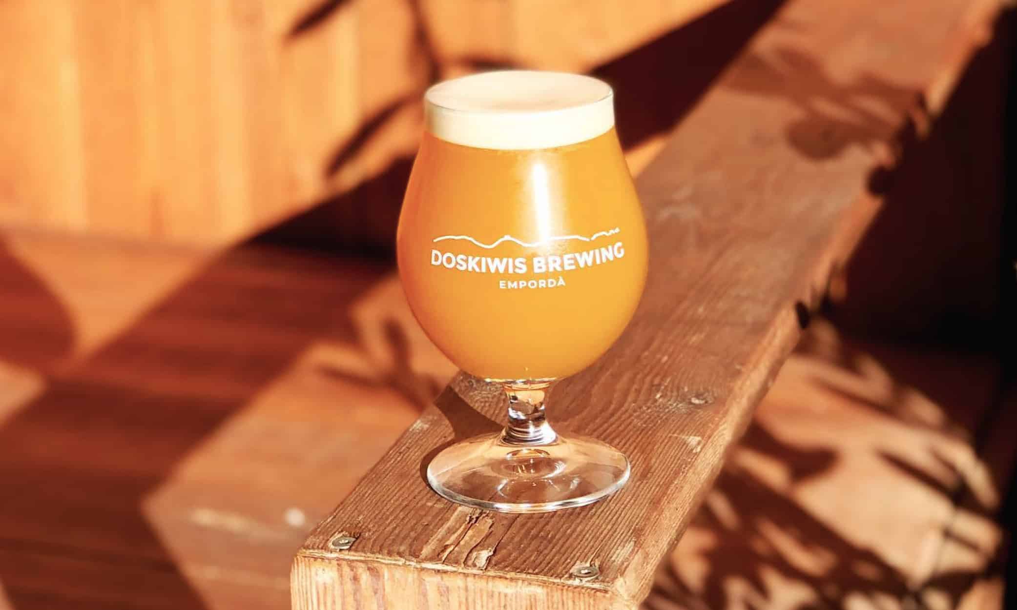 One of the Hazy IPAs produced at DosKiwis Brewing