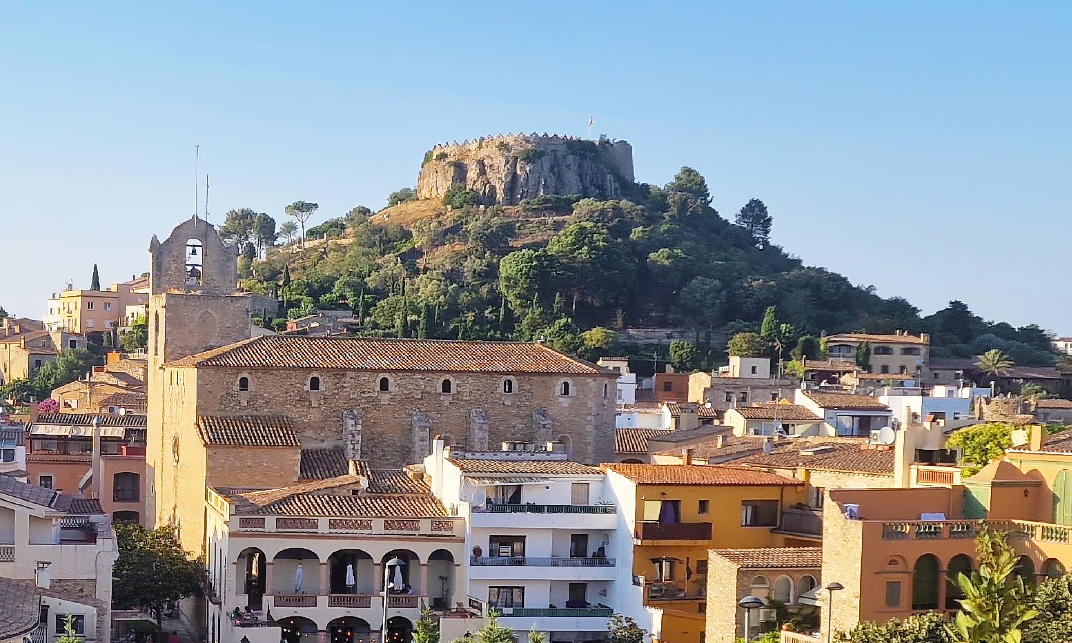 View of Begur Castle perched on a hill with 360º views over La Costa Brava and the surrounding countryside.